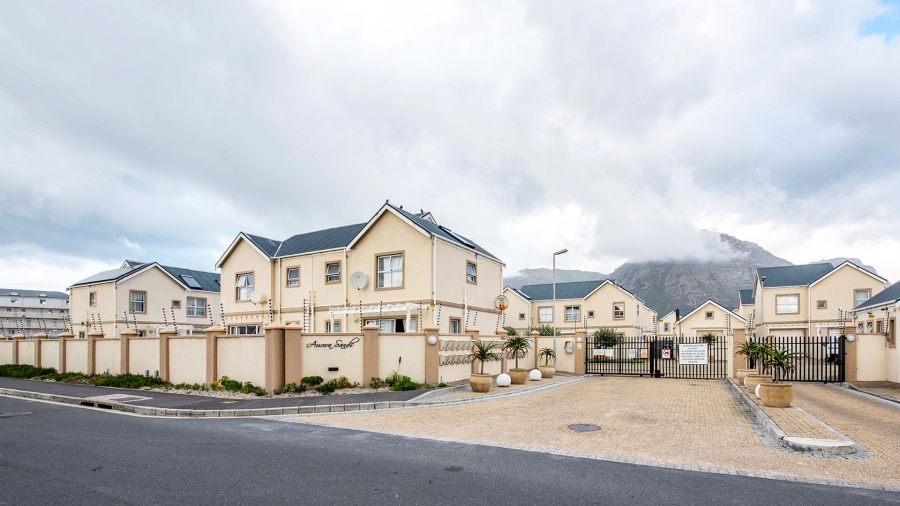2 Bedroom Property for Sale in Costa Da Gama Western Cape